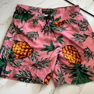 men’s medium swim trunks new